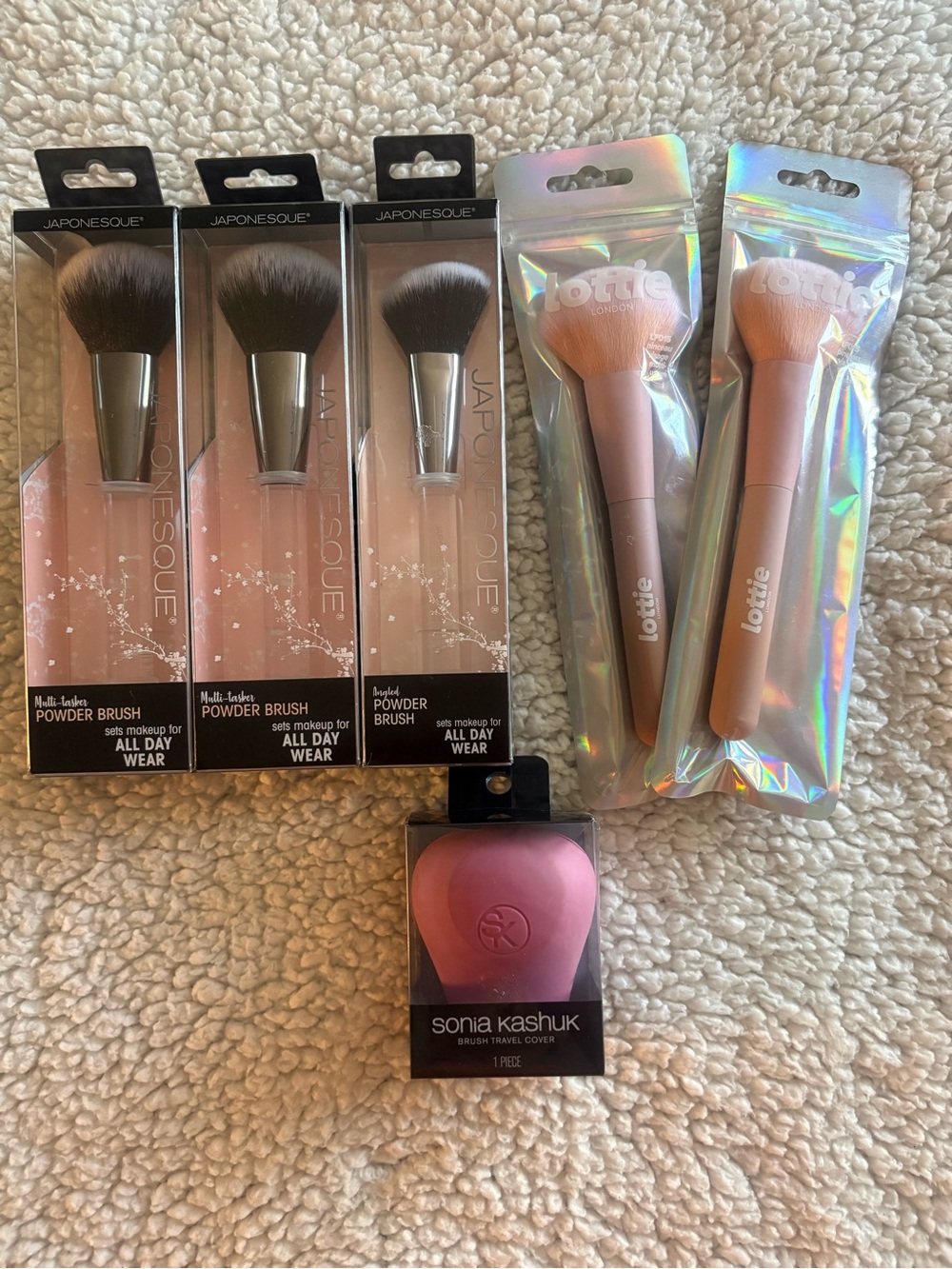 Sonia Kashuk Pink Makeup Brush Travel Cover & 5 Brushes